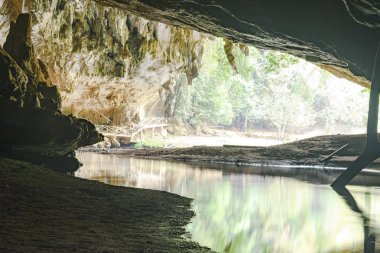 Tam Lod mağara Kuzey Tayland Mart 2019