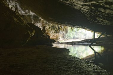 Tam Lod mağara Kuzey Tayland Mart 2019
