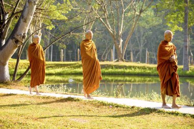 bir Budist manastırında meditasyon, Tayland, Wat Luang, Nisan 2019