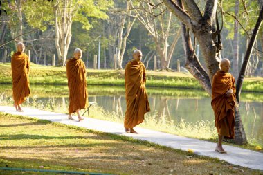 bir Budist manastırında meditasyon, Tayland, Wat Luang, Nisan 2019