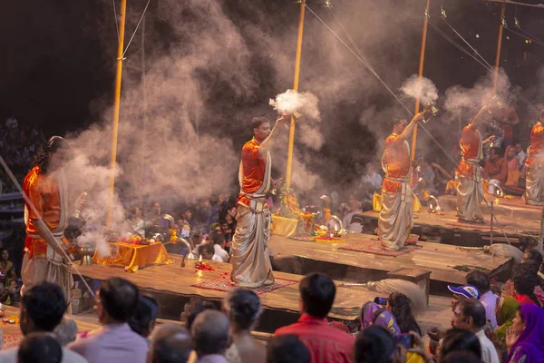 Ceremoni Stor Bön Hindi Puja Staden Varanasi Indien November 2016 — Stockfoto