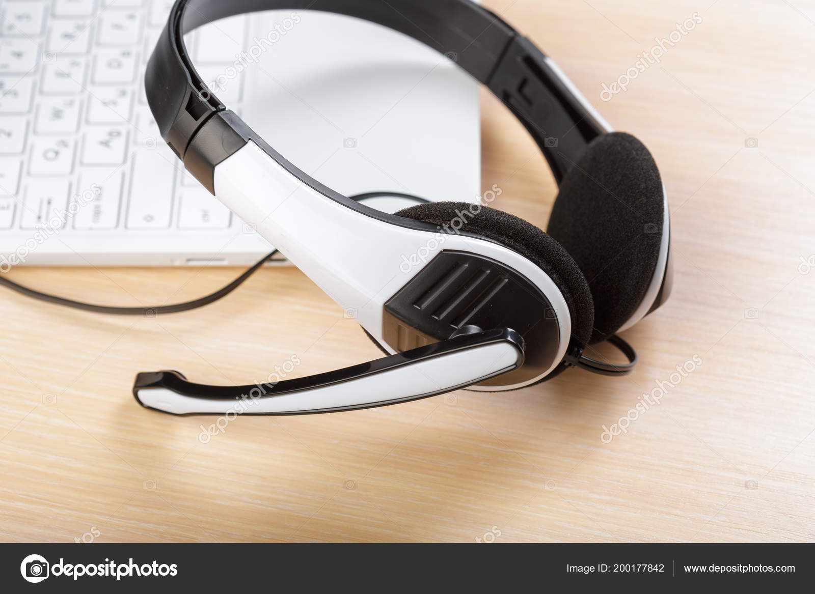 headset with microphone for laptop