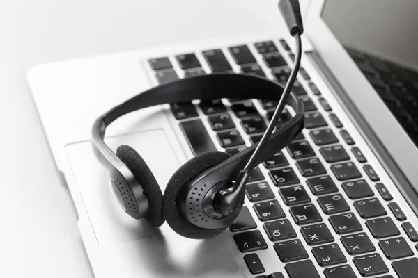 kulaklık bilgisayar dizüstü klavye