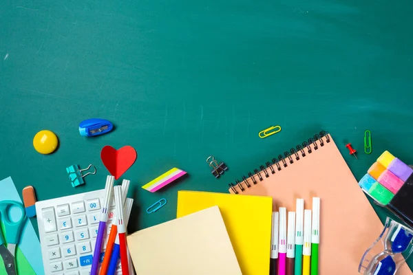 School Kantoorbenodigdheden Blackboard — Stockfoto