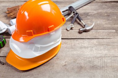 büyük inşaat araçları kümesi  