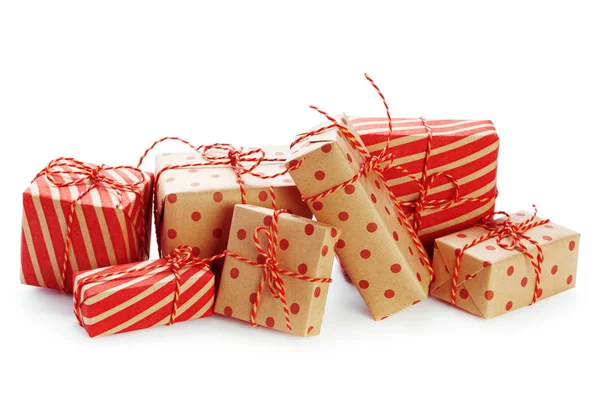 Presentes Natal Embrulhado Isolado Fundo Branco — Fotografia de Stock