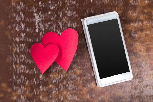 Sevgililer günü tebrik kartı şablonu ile smartphone