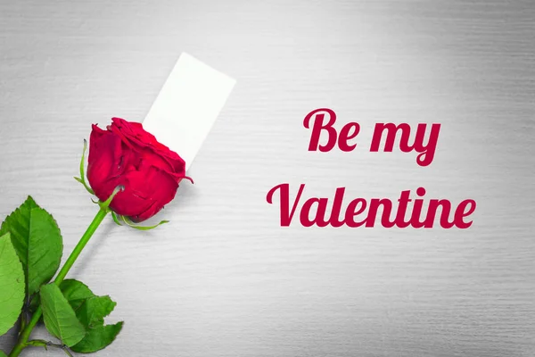 Tarjeta Felicitación San Valentín Con Rosa Roja —  Fotos de Stock