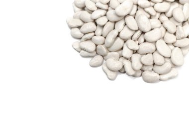 Beyaz fasulye yığını.