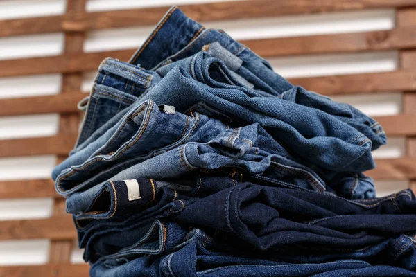 Montón Jeans Fondo Cerca — Foto de Stock