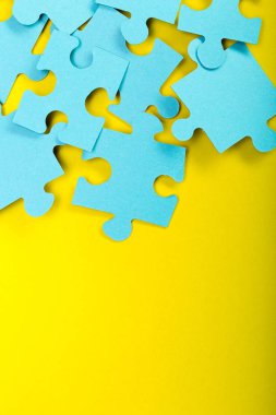 Puzzle parçaları ile metin için boş yer