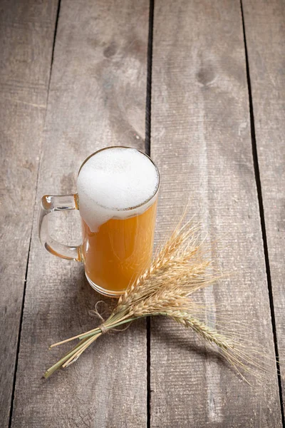 Glass Beer Wooden Background — Stock Photo, Image