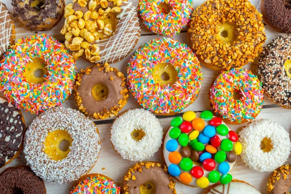 Donut Süße Puderzuckernahrung Dessert Bunter Snack — Stockfoto