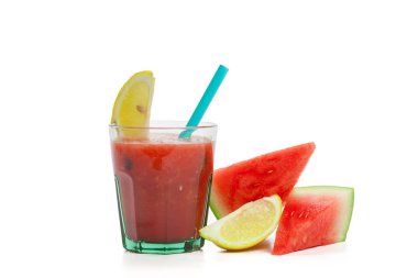 Karpuz içecek gözlük ile dilim