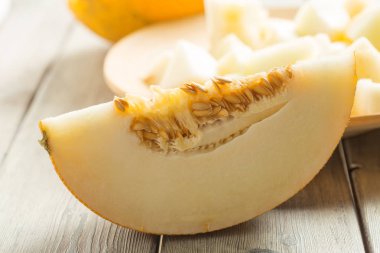 kavun dilimleri masada yakın çekim 