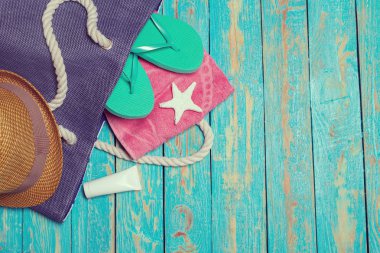 Plaj eşyalarıyla yaz tatili geçmişi