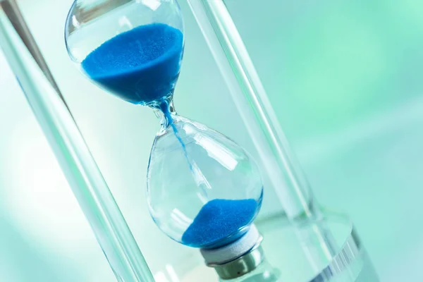 Time Passingconcept Blue Hourglass — Stock Photo, Image