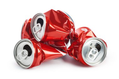 Beyaz bir arka plan üzerinde izole sıkıştırılmış kutular