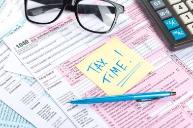 Vergi formları, yakın çekim