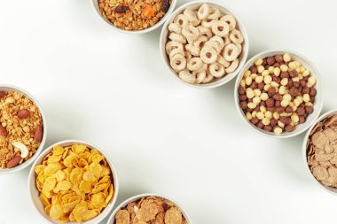 Sağlıklı diyet kahvaltı malzemeler