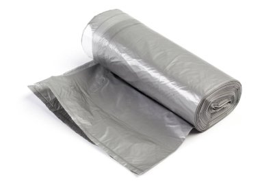 rulo çöp poşeti beyaz arka plan üzerinde izole