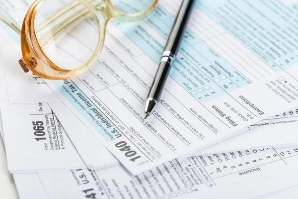 Tax Forms Close — Stock Photo, Image