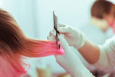 Kuaför saç stili kadın yok