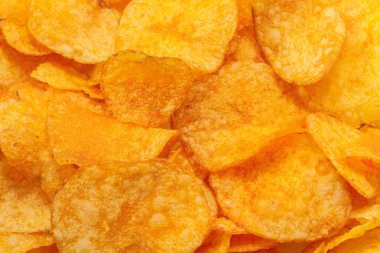 Sarı patates cipsi görünümü Kapat 