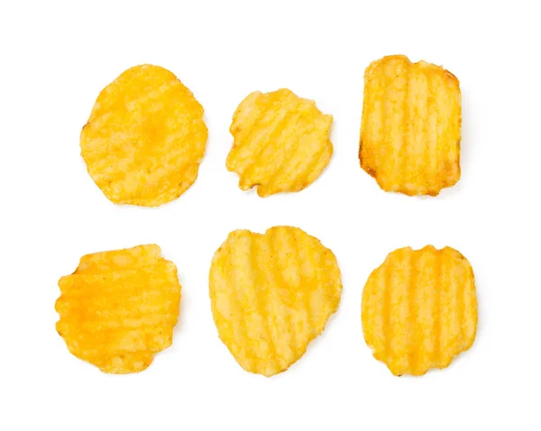 Högen Med Gula Krispiga Chips Isolerad Vit Bakgrund — Stockfoto