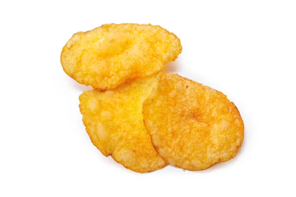 Haufen Gelber Knuspriger Kartoffelchips Isoliert Auf Weißem Hintergrund — Stockfoto