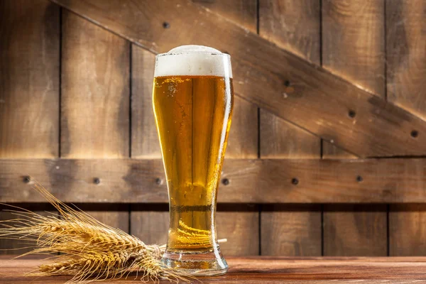 Glass Fresh Beer Rustic Background — Stock Photo, Image