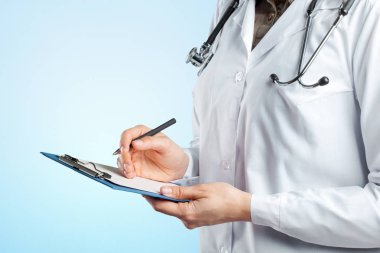 Tıp doktoru atış kapatın 