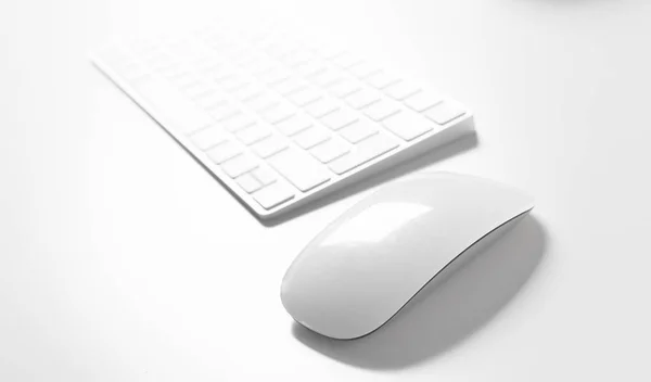Teclado Computador Mouse Topo Área Trabalho Branca — Fotografia de Stock