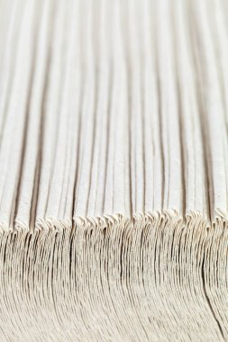 kağıt havlu yığını, portre