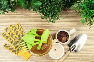 Bahçe aletleri bileşimi