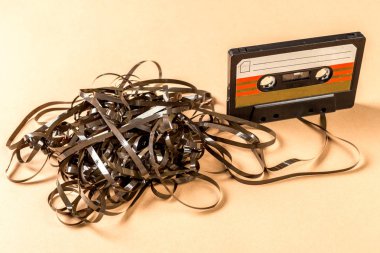eski ses kaset