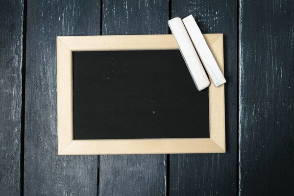 Small Blackboard Old Wood Background — Stock Photo, Image