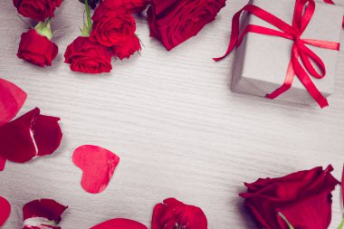 Mutlu sevgililer günü güzel tebrik kartı 