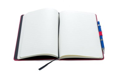 Beyaz arkaplandaki dizüstü bilgisayar