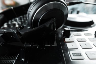 DJ ekipmanları, ayrıntı görünümü.