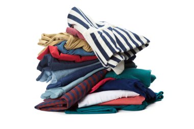 Beyaz arka plan, closeup elbise yığını