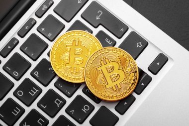 Bitcoin cryptocurrency parlak arka plan, iş kavramı üzerinde