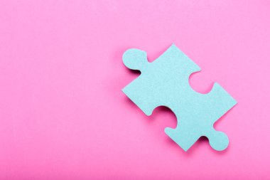 Kavram bulmaca. Parlak arka plan