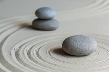 Kum Zen bahçe taşları