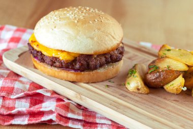 lezzetli ve iştah açıcı hamburger