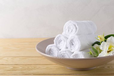 ahşap masa Spa havlu