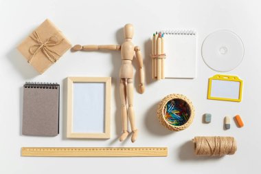 Birçok unsurlar ile modern çalışma alanı