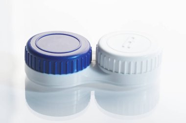 Kontakt lens, görünümü kadar yakın