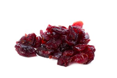 Kuru üzümler beyaz arkaplanda izole