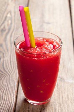 karpuz içki yakın çekim 